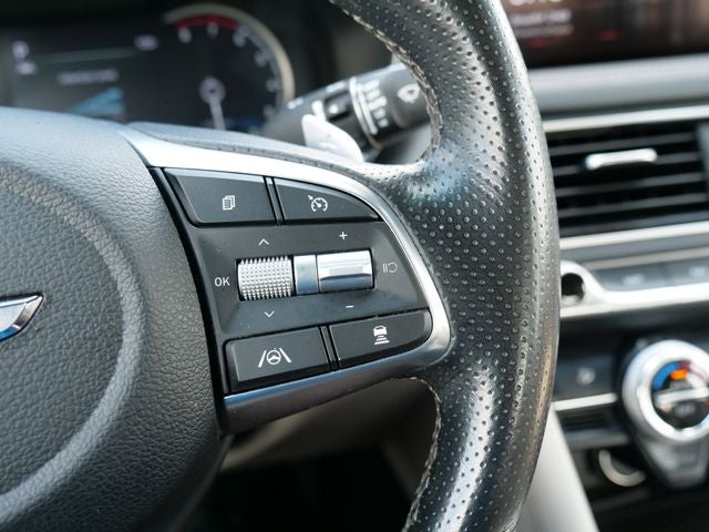 2022 Genesis G70 2.0T